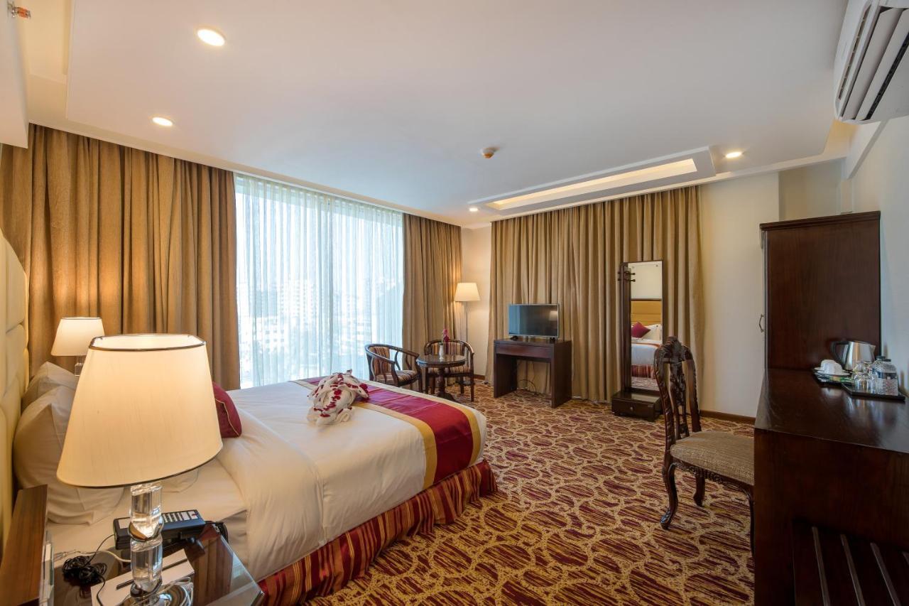 Grand Palace Hotel & Resorts Sylhet Extérieur photo