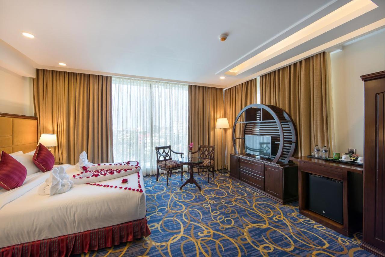 Grand Palace Hotel & Resorts Sylhet Extérieur photo